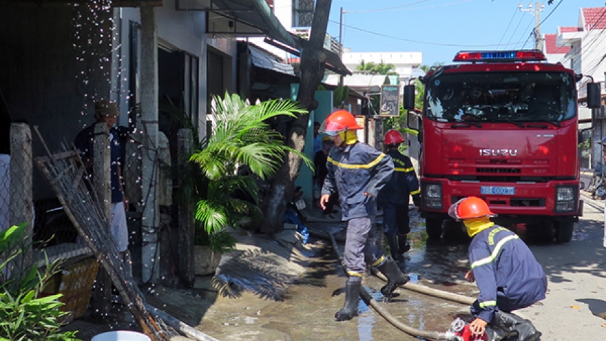 Dập tắt kịp thời đám cháy lớn tại ngôi nhà tình nghĩa