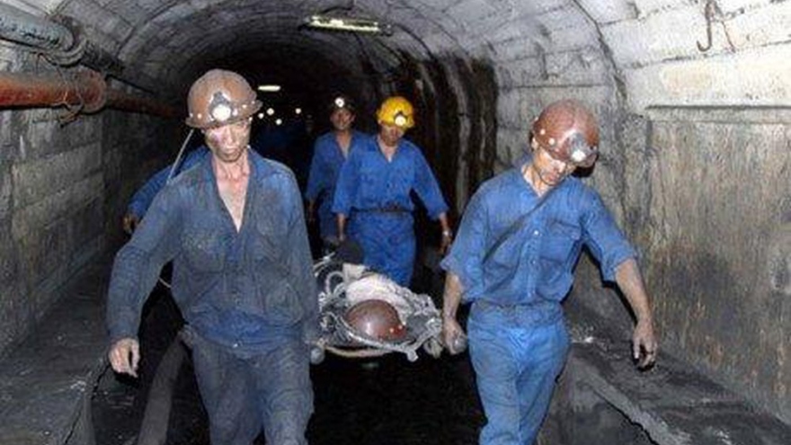 Nổ mìn khai thác than tại Núi Béo (Quảng Ninh), 1 công nhân tử vong