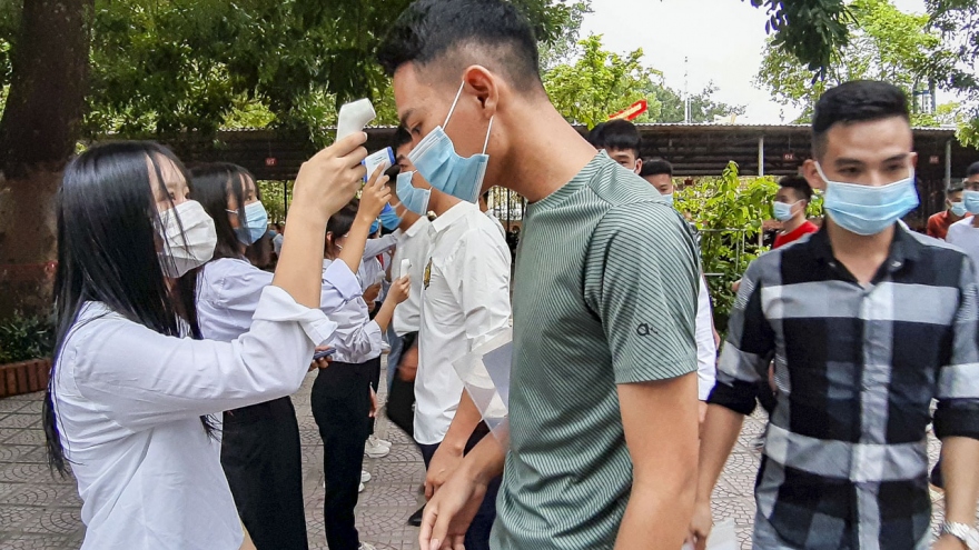 Buổi thi đầu tiên: Đề Ngữ văn vừa sức, không có nhiều sự cố đáng tiếc