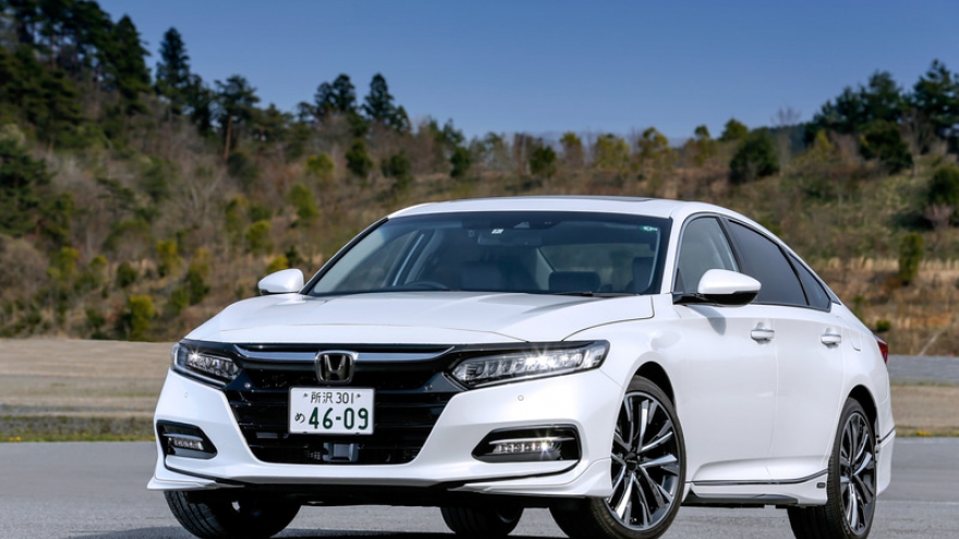 Hình ảnh Honda Accord 2020 thể thao hơn với gói độ JDM