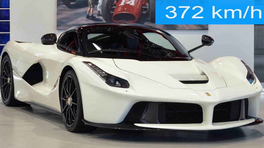 Ferrari Laferrari đạt “vận tốc khủng” trên cao tốc Autobahn