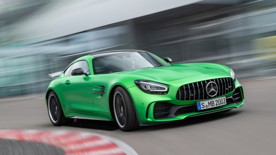 Ảnh chi tiết Mercedes-AMG GT R giá hơn 11 tỷ đồng tại Việt Nam