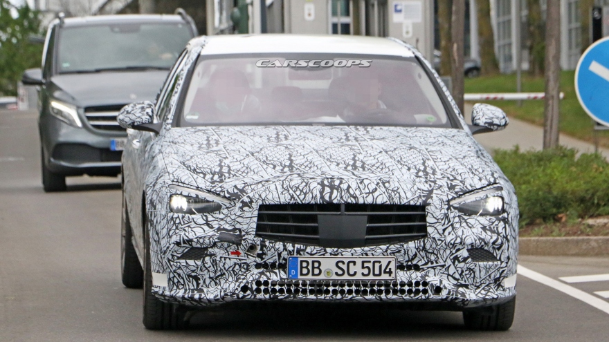 Rò rỉ những hình ảnh đầu tiên của Mercedes-Benz C-Class 2021