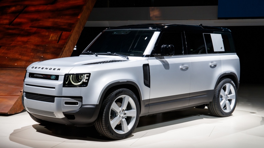 Land Rover Defender 2020 “hồi sinh” sau 23 năm vắng bóng