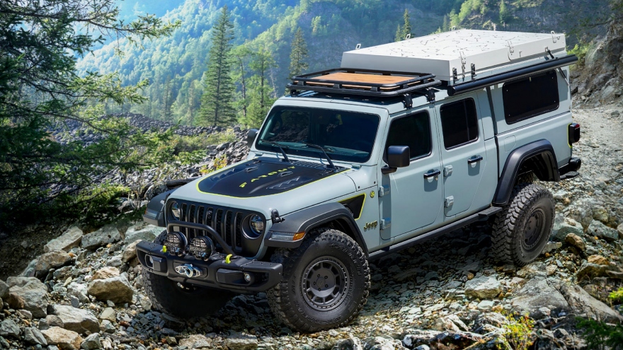 Jeep Gladiator Farout - Xe dành cho người thích đi du lịch dài ngày