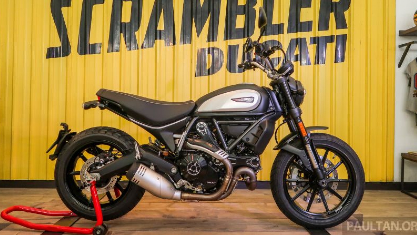 Khám phá Scrambler Icon Dark 2020 giá 277 triệu đồng