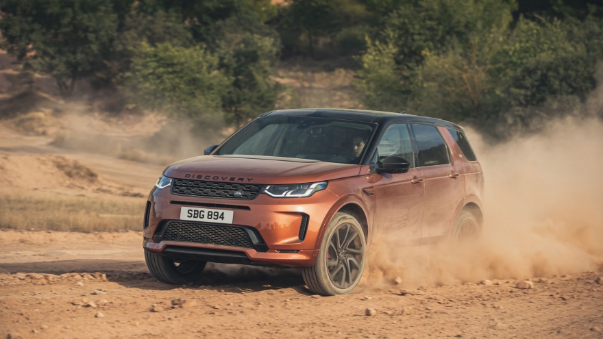 Land Rover Discovery Sport 2020 sử dụng động cơ, công nghệ mới