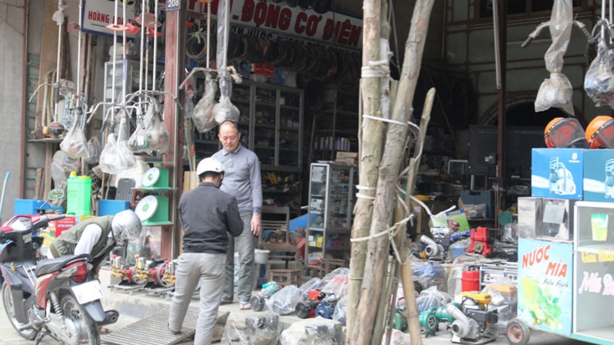Sau một tuần cách ly xã hội, người dân TP Yên Bái có dấu hiệu chủ quan