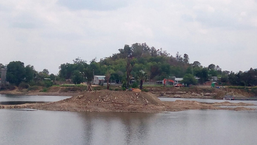 Hồ Suối Đá bị phá vỡ cảnh quan: Kiểm điểm trách nhiệm cá nhân, tổ chức