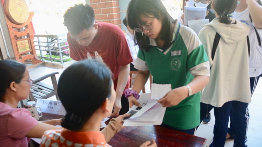 Học sinh lớp 12 Đà Nẵng dốc sức ôn tập cho kỳ thi tốt nghiệp THPT