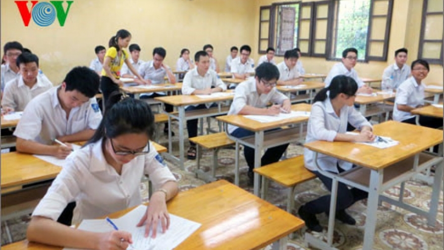 Có nên tổ chức kỳ thi tốt nghiệp trung học phổ thông năm 2020?