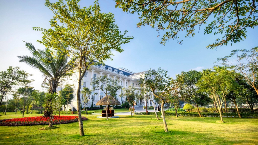 Khám phá thiên đường xanh trong trẻo ngay gần Hà Nội