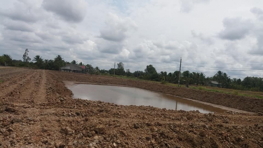 Khắc phục hiện trạng việc đào ao đưa nước mặn trong vùng ngọt hóa nuôi thủy sản