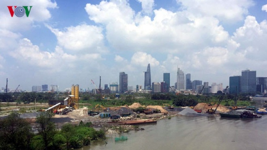 Đề xuất nhà đầu tư xây nhà cao tầng, chung cư phải đóng phí chống ngập