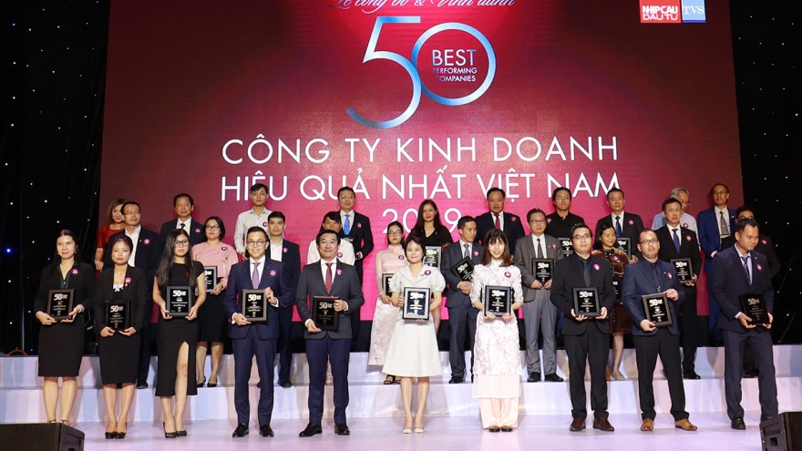 Vinamilk tiếp tục vào top 50 Công ty kinh doanh hiệu quả nhất Việt Nam
