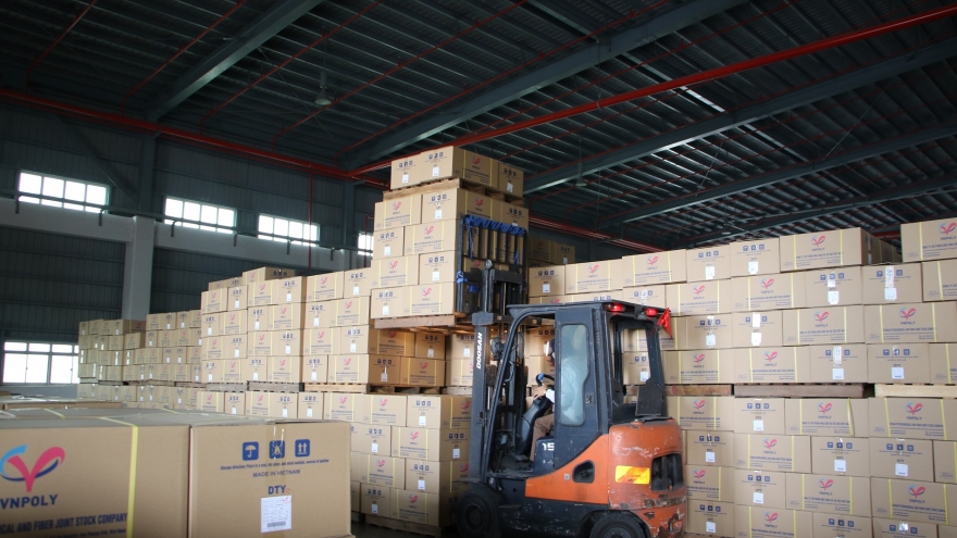 VNPOLY cung cấp sợi cho ADIDAS và TARGET