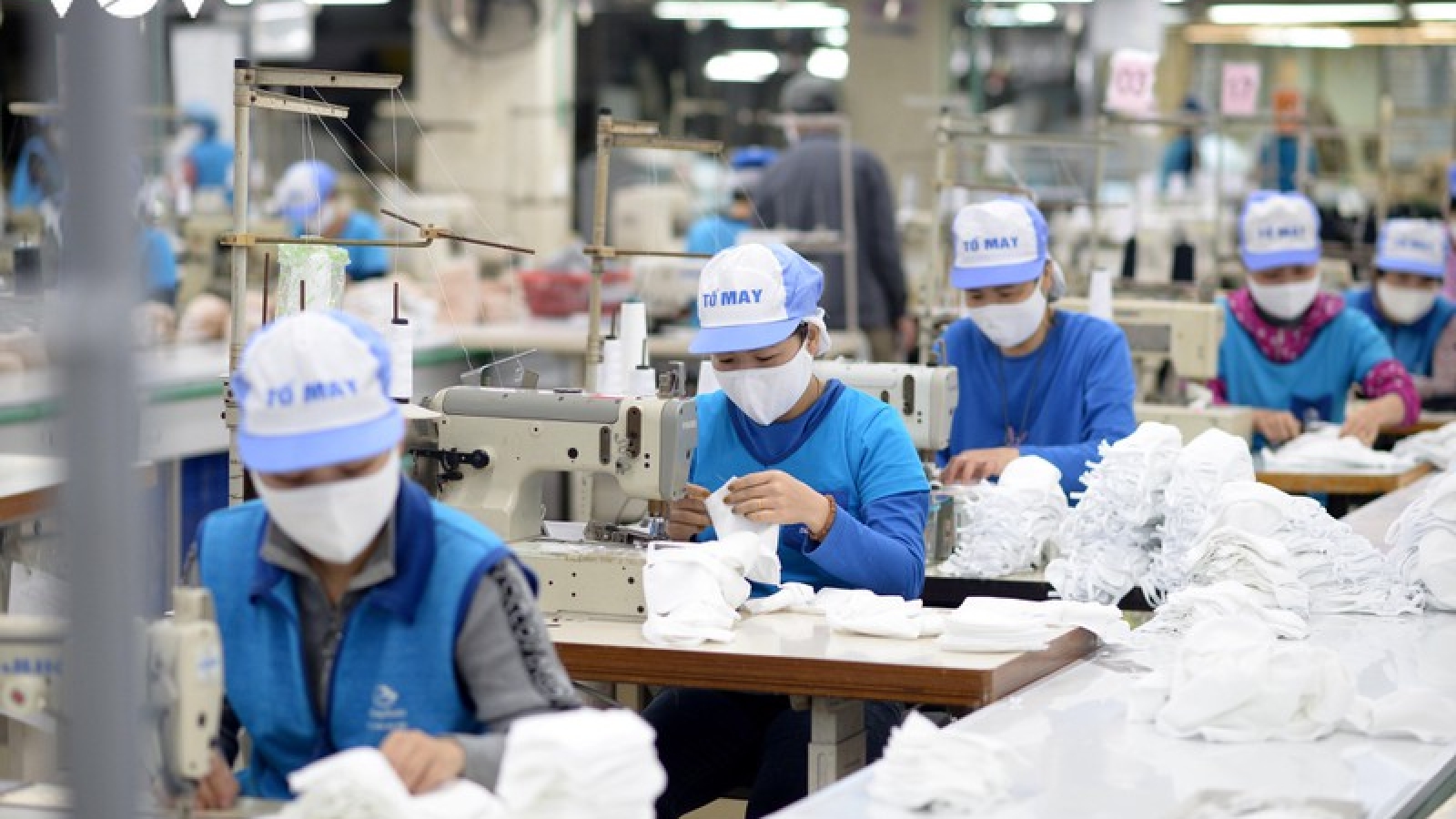 Doanh nghiệp dệt may chật vật xoay sở trong đại dịch