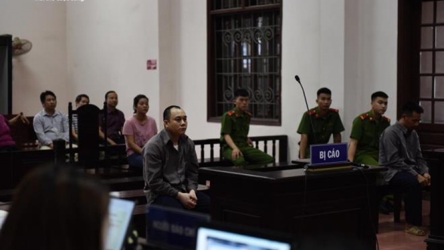 Xử vụ Innova đi lùi trên cao tốc:Y án sơ thẩm với bị cáo Lê Ngọc Hoàng