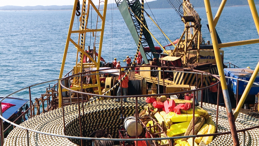 Đảo Trần (Quảng Ninh) sắp có điện lưới quốc gia