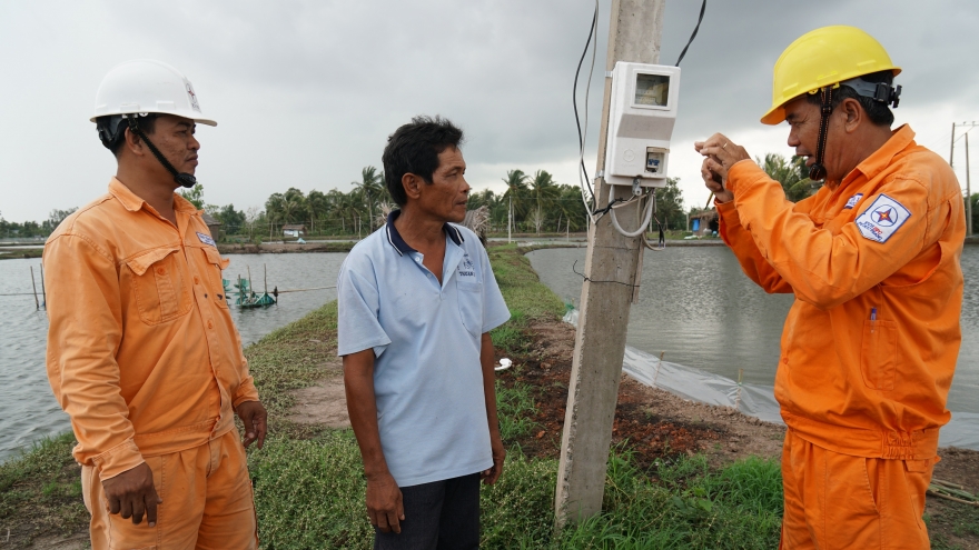 Cảnh giác cao an toàn về điện trong mùa mưa bão