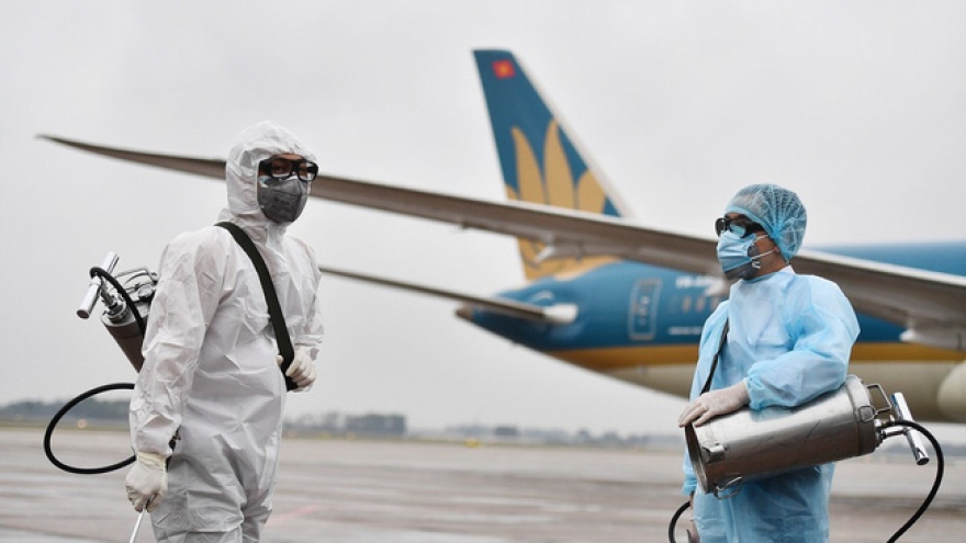 Đề xuất giảm một loạt phí, lệ phí trong lĩnh vực hàng không