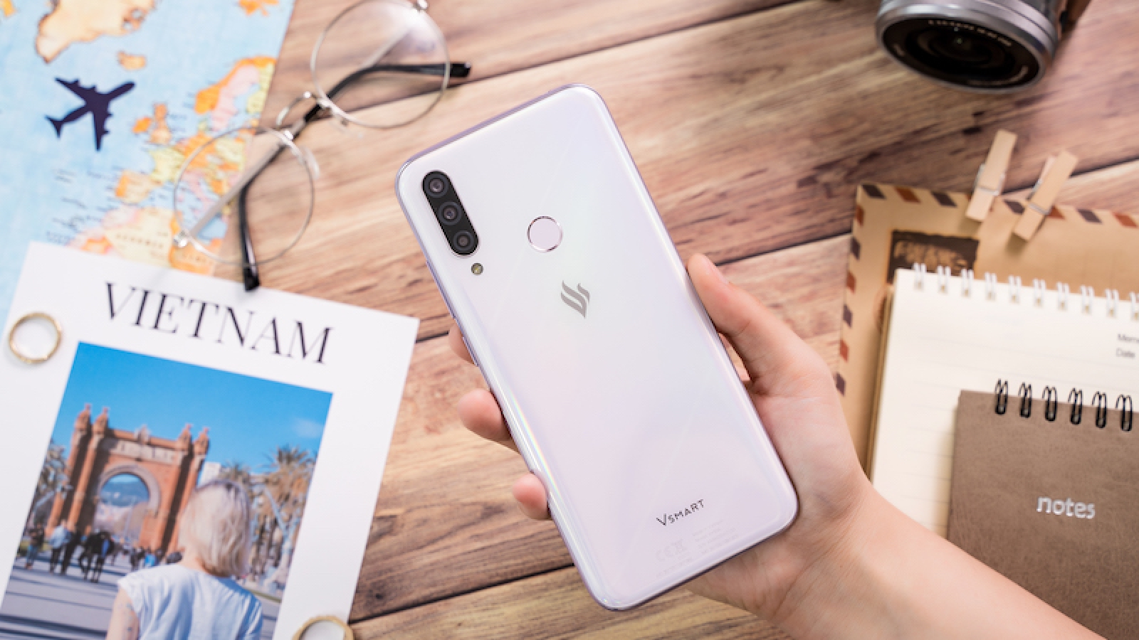 Cộng đồng quốc tế hào hứng với Vsmart Aris 5G “Make in Vietnam“