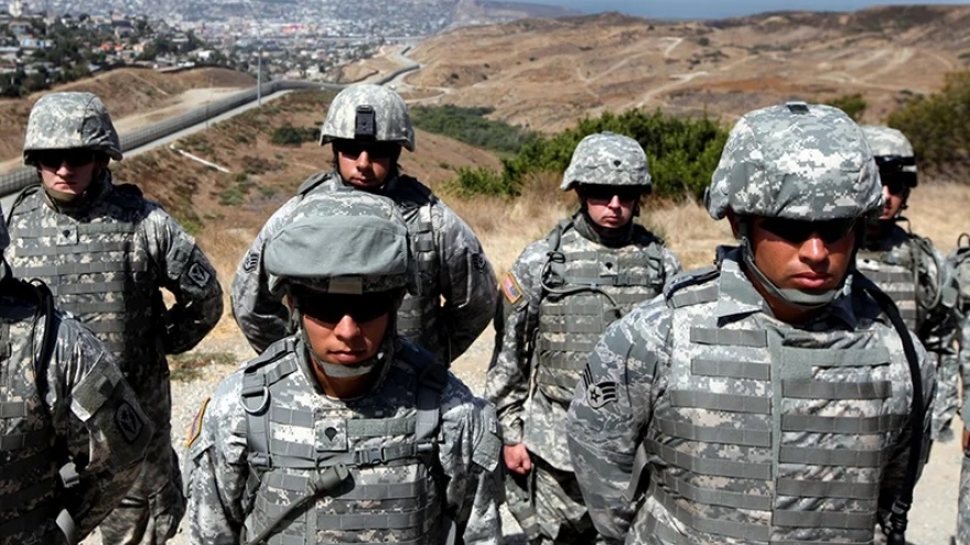 Bộ Quốc phòng Mỹ xem xét cách Vệ binh Quốc gia ứng phó biểu tình