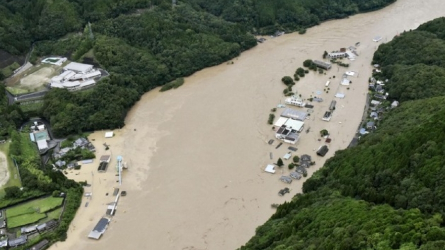 Mưa lũ nghiêm trọng ở Nhật Bản, hàng chục người mất tích