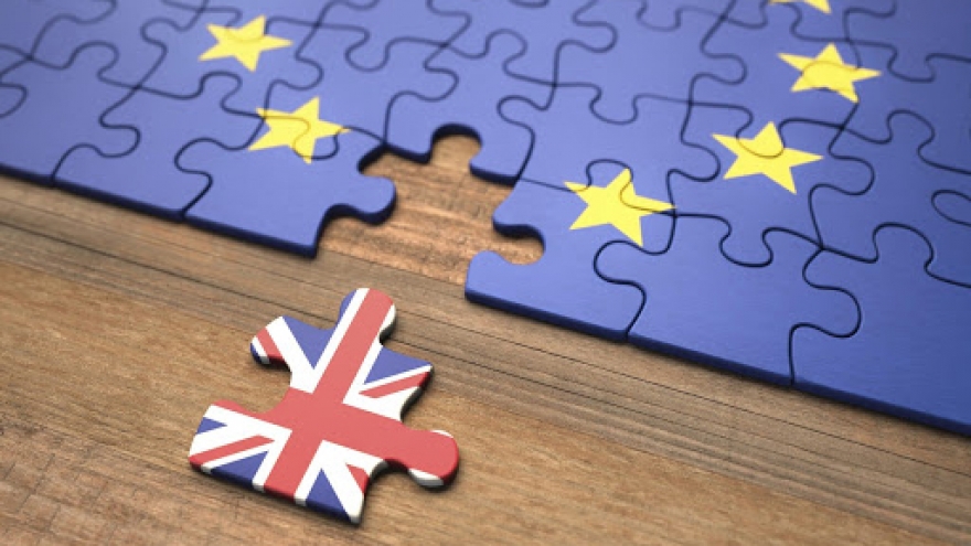 “Brexit mùa 5”: Anh và Liên minh châu Âu ngày một cách xa