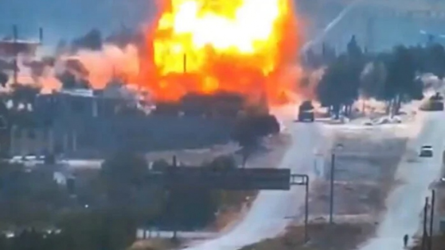 Đoàn xe tuần tra của Nga ở Syria bị đánh bom