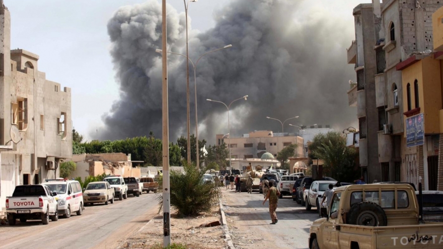Libya đối mặt với cuộc chiến quy mô tại Sirte