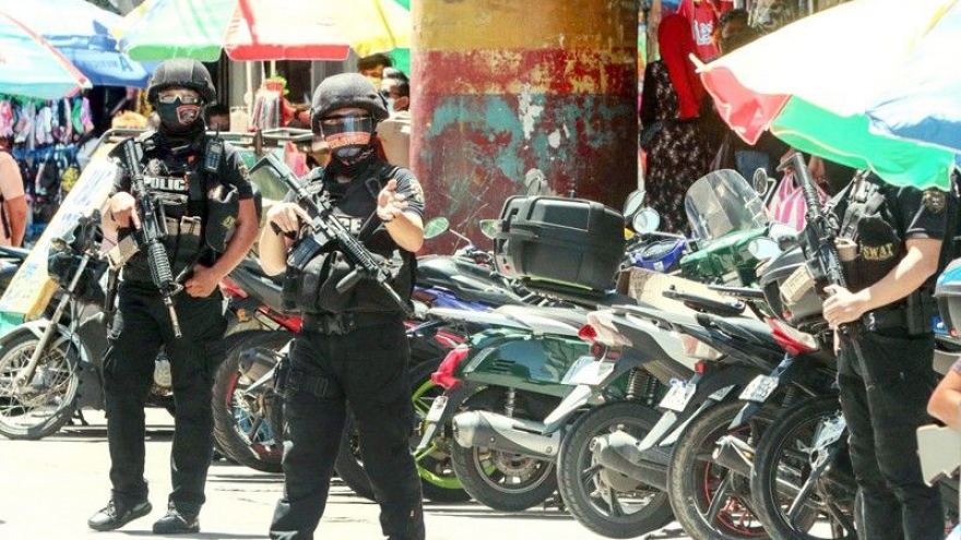 Philippines thắt chặt an ninh sau vụ đánh bom kép