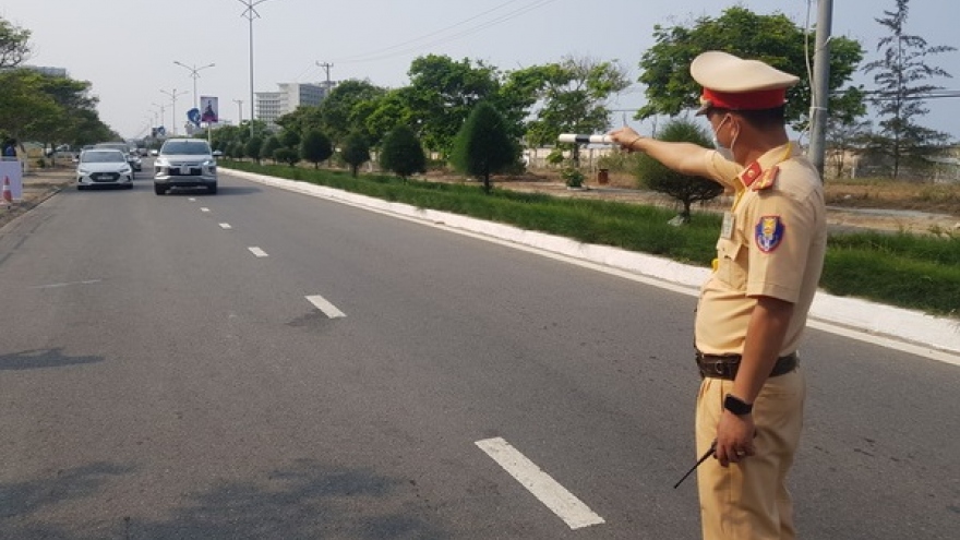 Hạn chế, tiến tới tạm dừng bán vé tàu từ Hà Nội và TP HCM đến Tam Kỳ