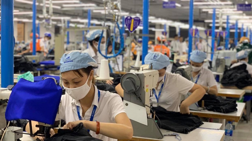 DN khó khăn tiếp tục được tạm dừng đóng vào quỹ hưu trí, tử tuất