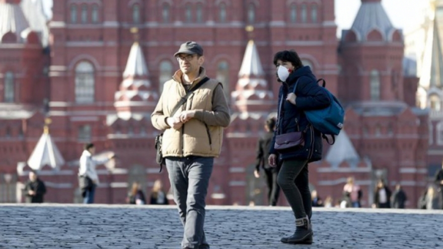 Cập nhật Covid-19: Số ca mắc vượt mốc 5 triệu, hơn 329.000 ca tử vong