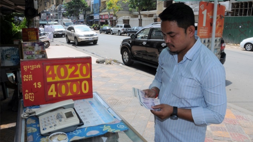 Campuchia bắt đầu lộ trình chống "Đô la hóa" nền kinh tế