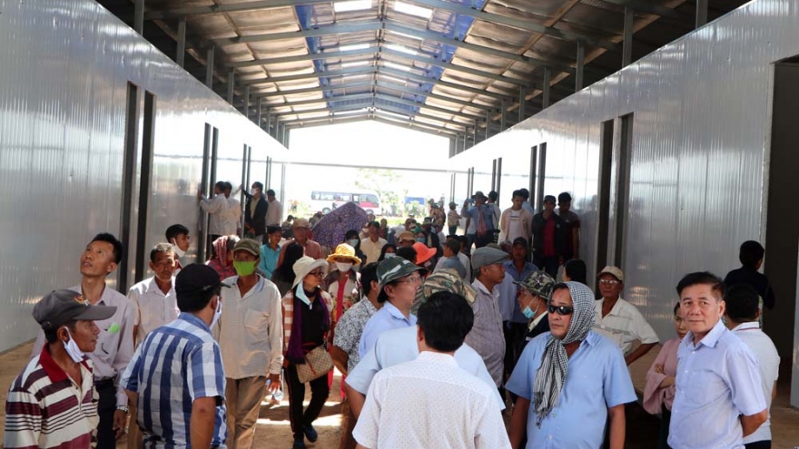 Chung tay tạo việc làm ổn định cho bà con gốc Việt tại Campuchia