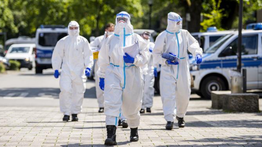 Hệ số lây nhiễm tăng cao 3 lần, Đức đối mặt làn sóng dịch thứ 2