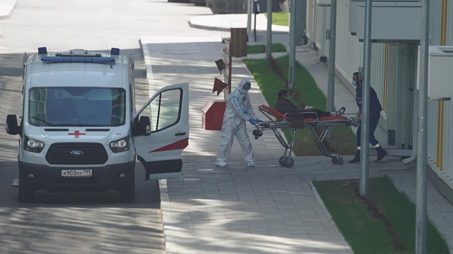 Nga đứng trước nguy cơ bùng phát làn sóng Covid-19 mới
