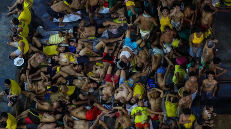 Philippines thả hơn 15.000 tù nhân vì nhà tù quá tải và Covid-19