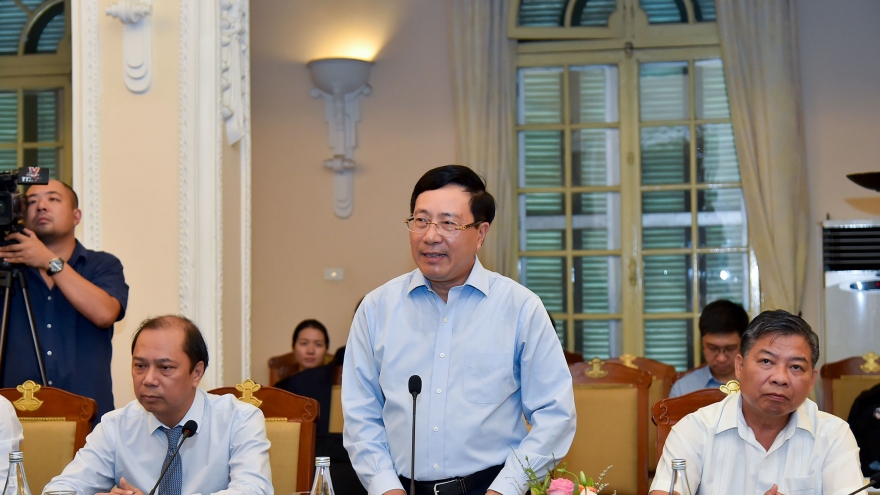 Tọa đàm “25 năm Việt Nam tham gia ASEAN: Nhìn lại và Đi tới”