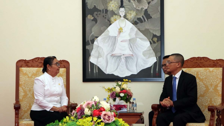 Campuchia truy tặng Huân chương cho cố Đại sứ Ngô Điền