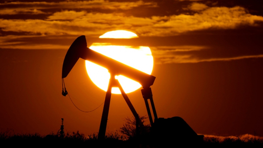 Ngành dầu mỏ thế giới bao giờ mới hết bi kịch?