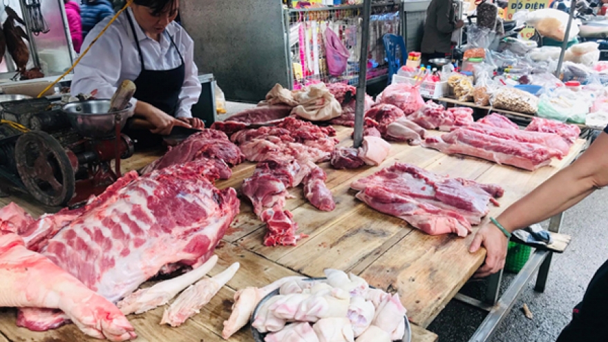 Video: Không kiểm soát được giá thịt lợn, ai phải chịu trách nhiệm?