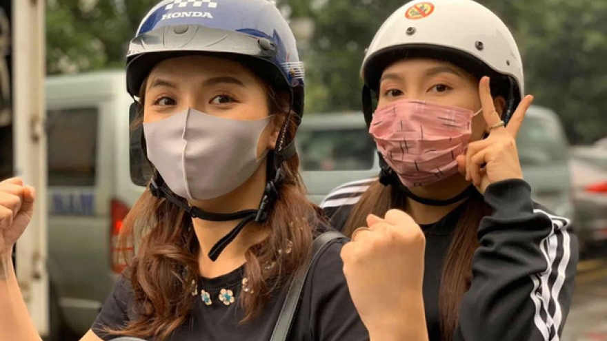 Hậu trường hài hước của dàn diễn viên phim “Những ngày không quên"