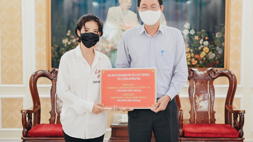 Vũ Cát Tường tặng 200 triệu hỗ trợ chống dịch Covid-19 và hạn mặn miền Tây