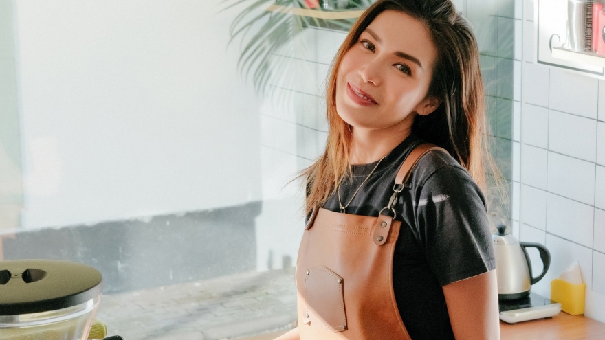 Minh Tú học pha cà phê trong lúc kẹt lại Bali 4 tháng liên tiếp