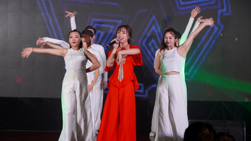 “Hát về quê hương, đất nước” nhân Ngày Báo chí Cách mạng Việt Nam