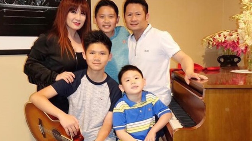 Ứng xử của sao Việt hậu ly hôn: Người gay gắt, người nhẹ nhàng