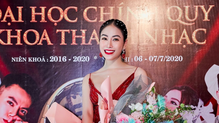 Hoa hậu Tuyết Nga xinh đẹp rạng rỡ trong ngày tốt nghiệp Đại học